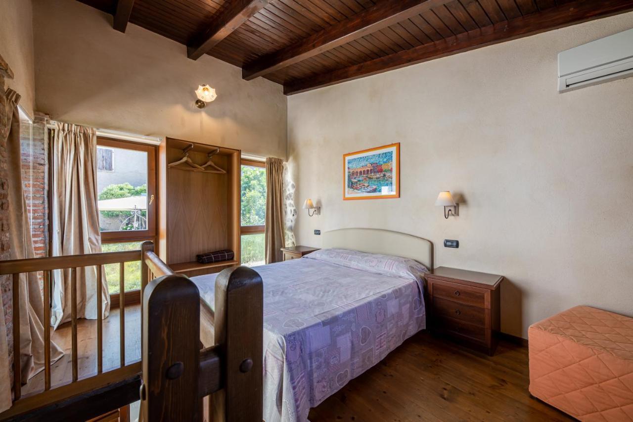 Agriturismo Borgo Di Calmasino Bardolino Buitenkant foto