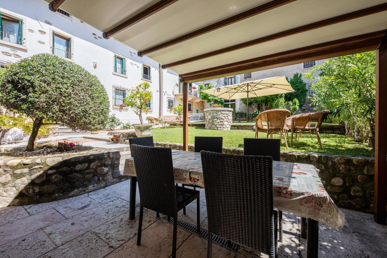Agriturismo Borgo Di Calmasino Bardolino Buitenkant foto