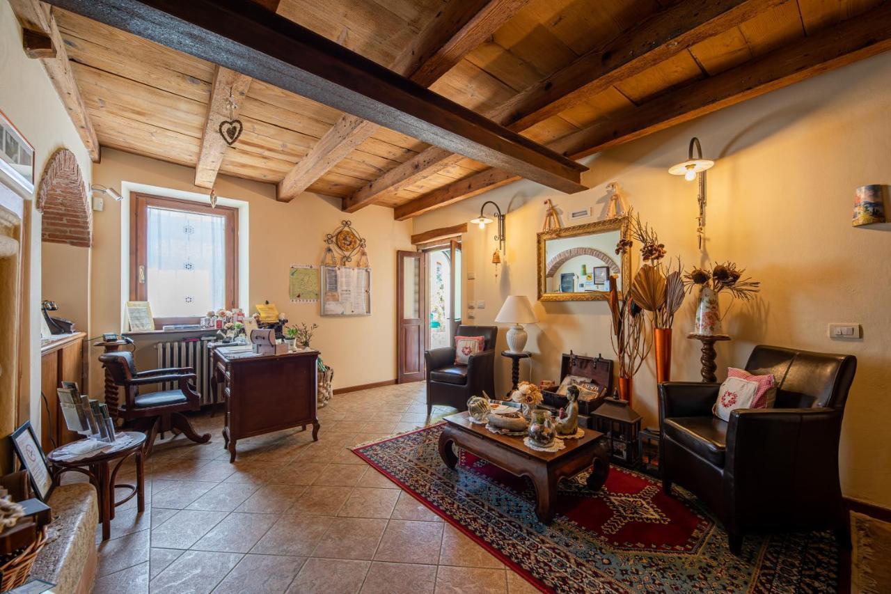 Agriturismo Borgo Di Calmasino Bardolino Buitenkant foto