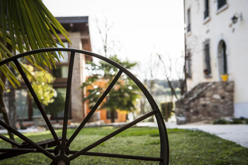Agriturismo Borgo Di Calmasino Bardolino Buitenkant foto