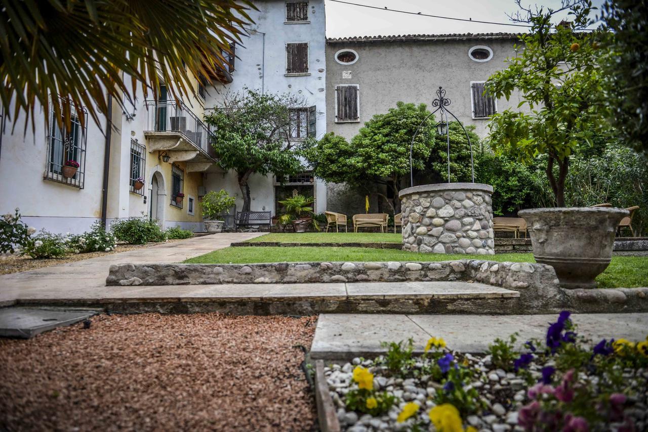 Agriturismo Borgo Di Calmasino Bardolino Buitenkant foto